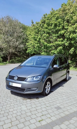 Volkswagen Sharan cena 124500 przebieg: 67300, rok produkcji 2019 z Gdańsk małe 137